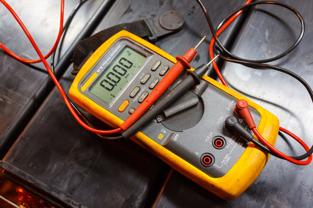 Test Cable Signal Strength For The Internet Using Multimeter